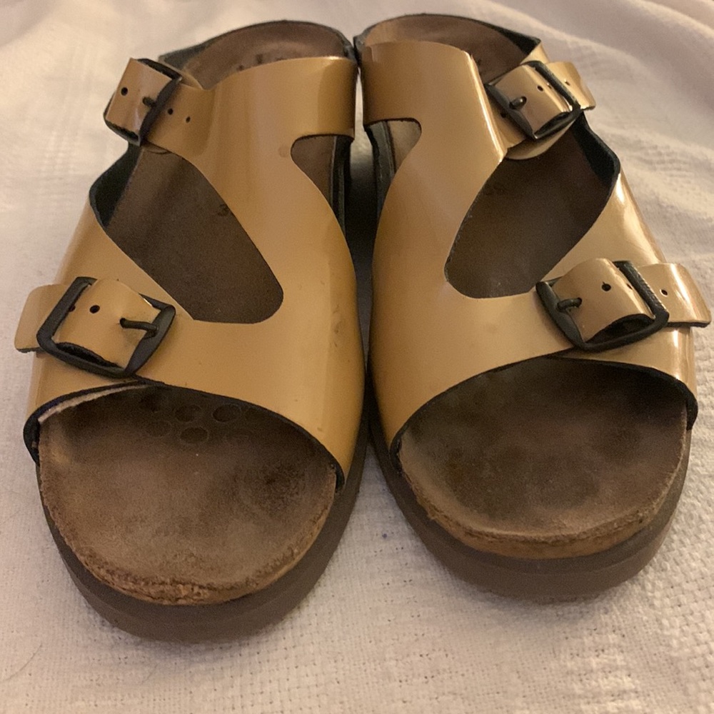 Mephisto patent leather corkbed sandals - Picture 5 of 8